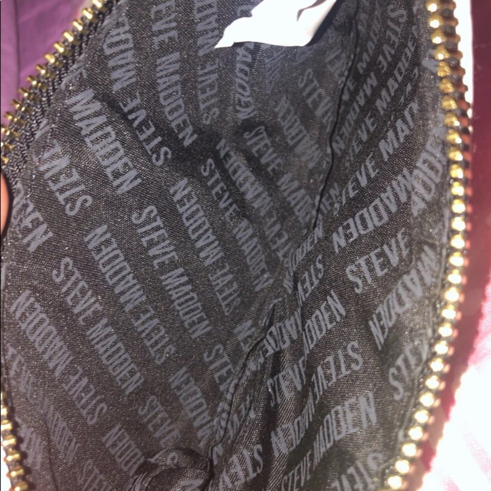 Wristlet / Wallet - Picture 3 of 3